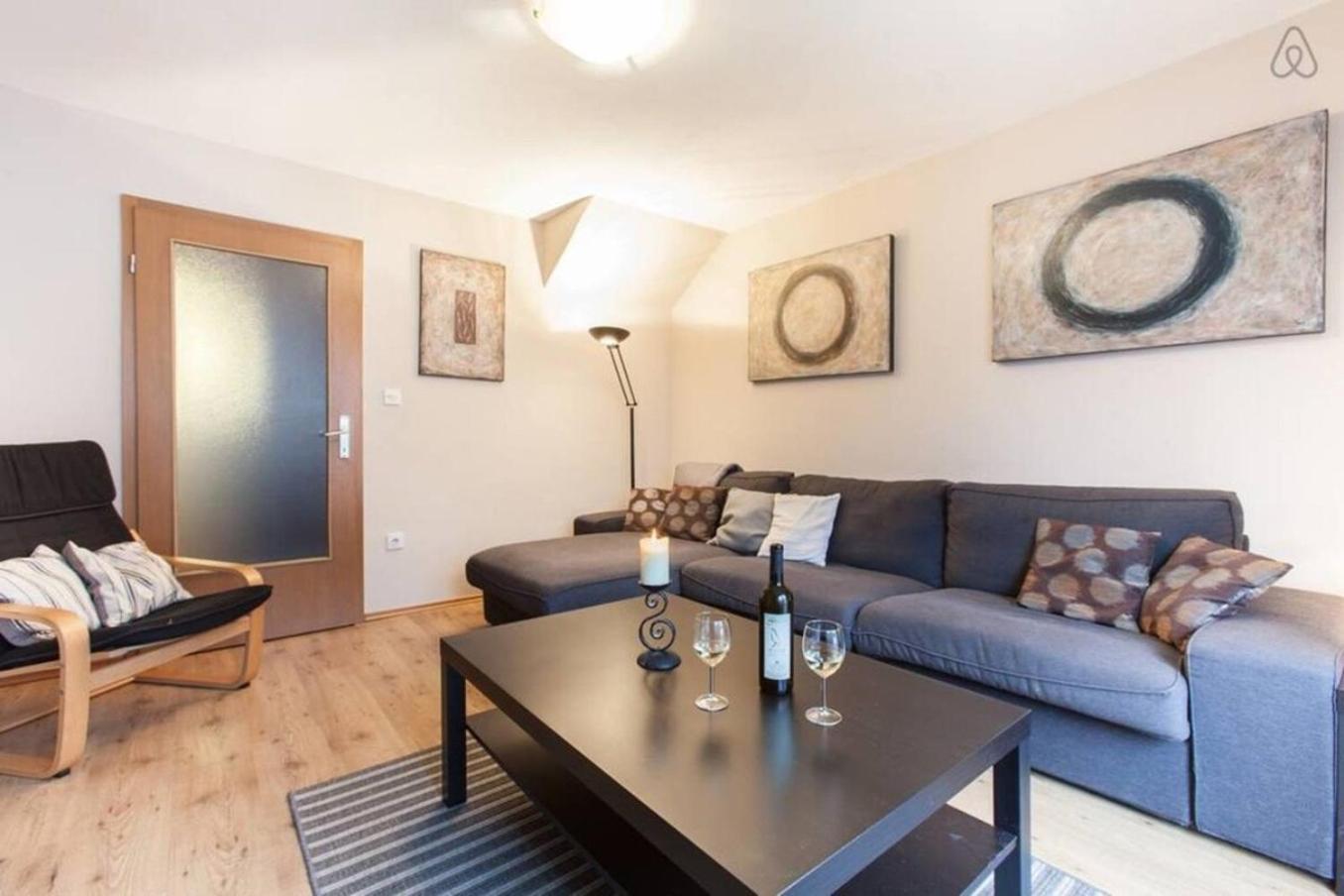 House Maharac With 3 Apartments Till 18 Persons Kamno 外观 照片